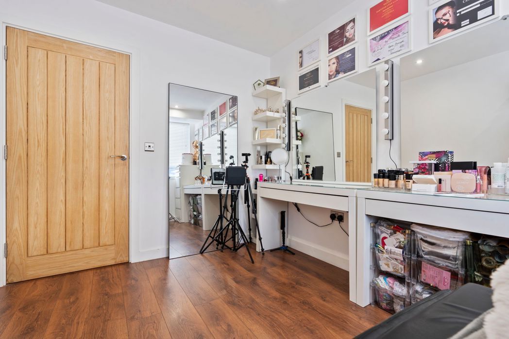 Property image 37 of 42
