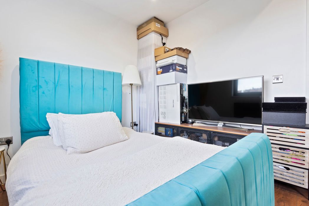 Property image 38 of 42