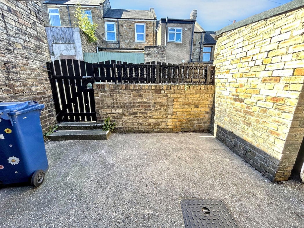 Property image 8 of 10
