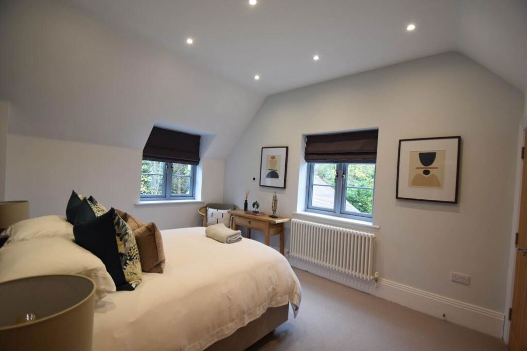 Property image 14 of 19