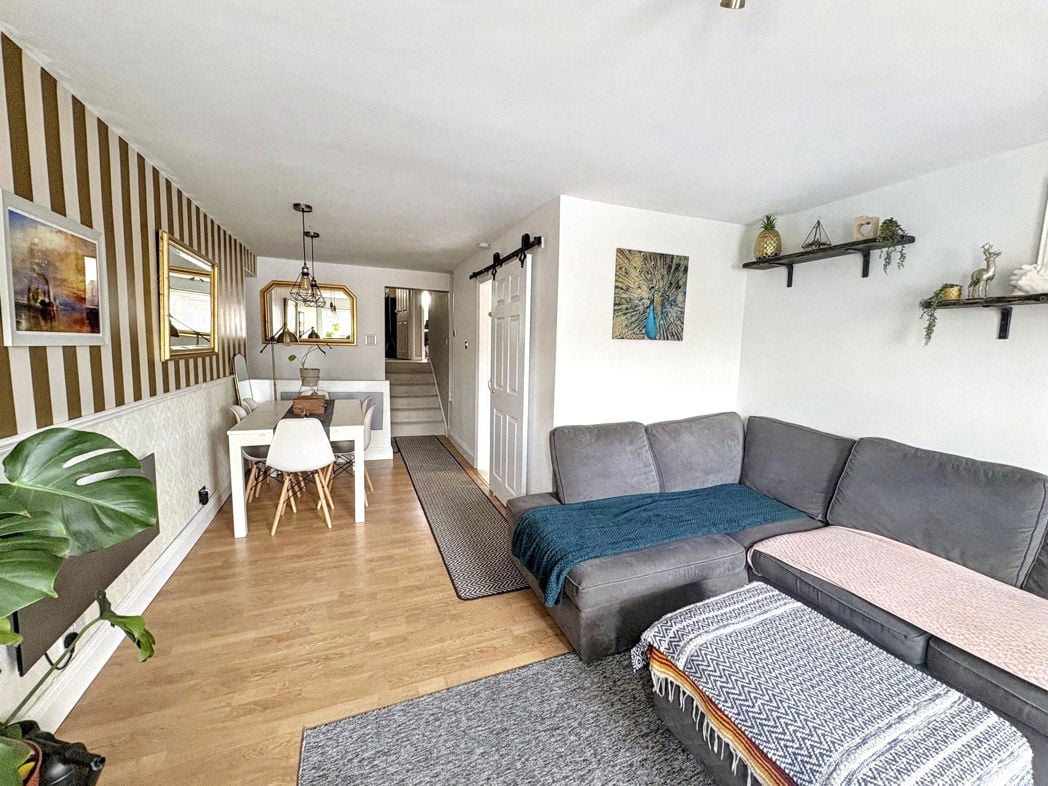 Property image 5 of 22