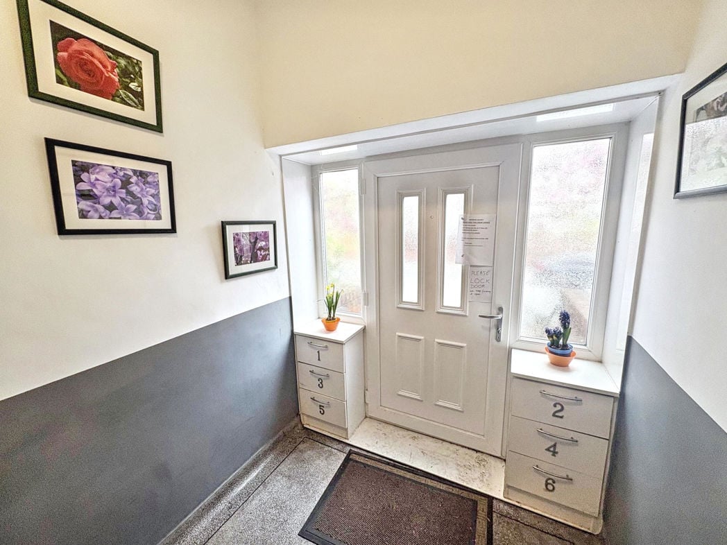 Property image 16 of 22
