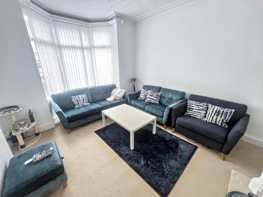 Property image 10 of 12