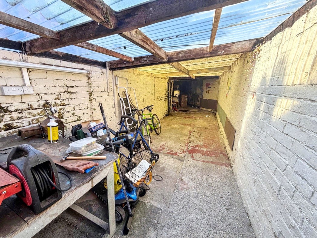 Property image 14 of 14