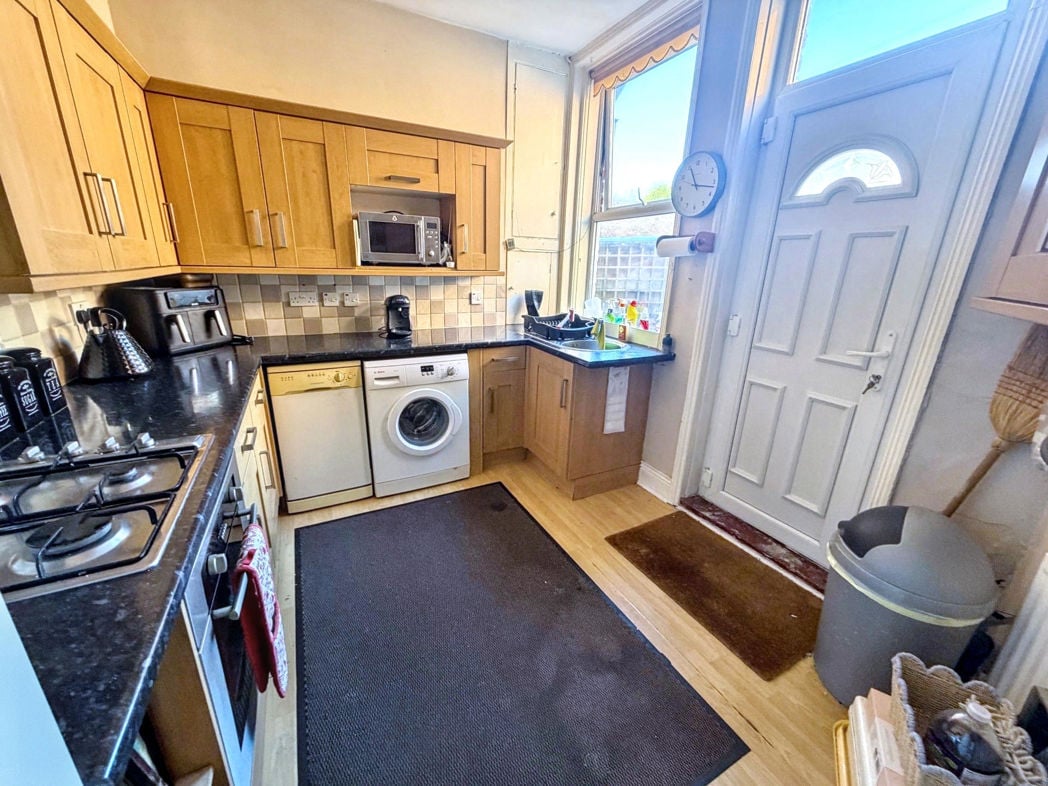 Property image 4 of 14