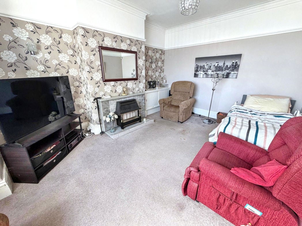 Property image 6 of 14