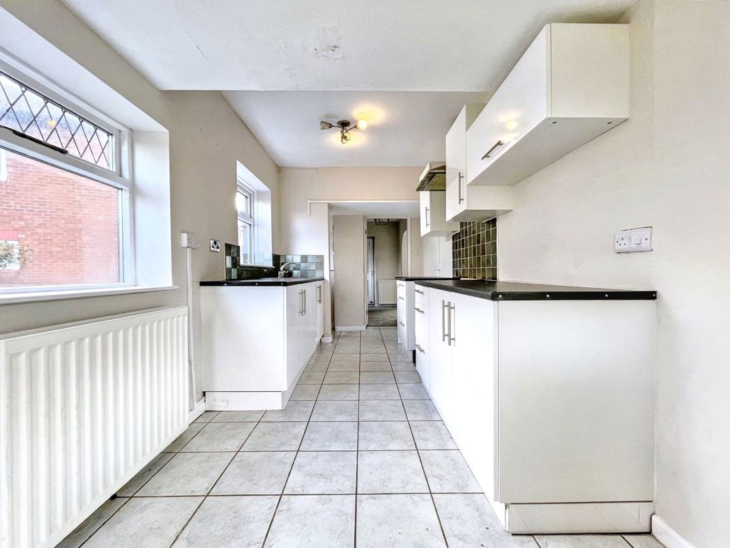 Property image 6 of 16