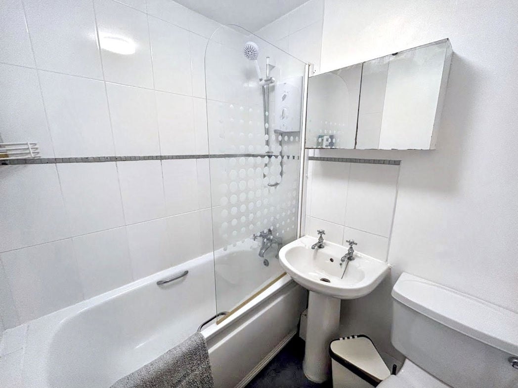 Property image 5 of 5