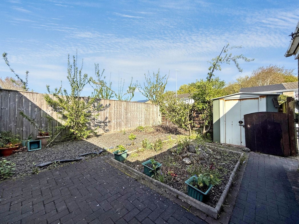 Property image 23 of 25