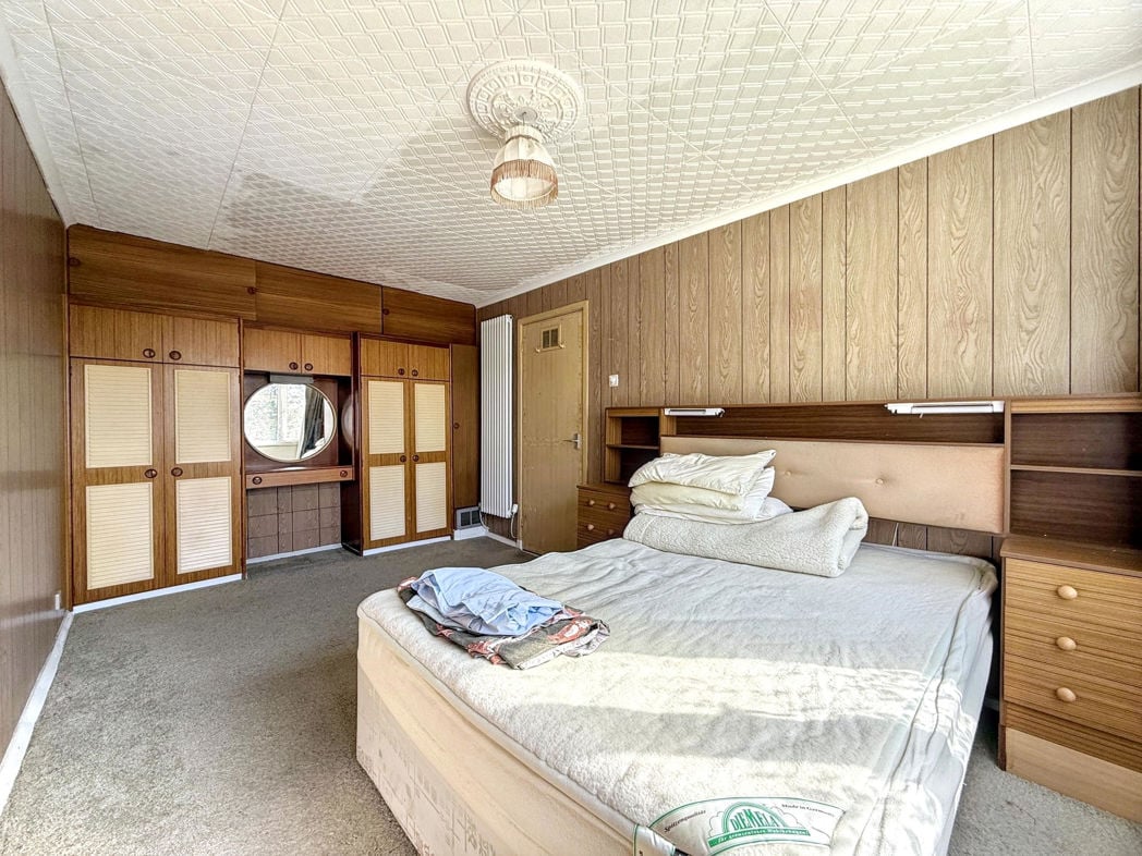 Property image 6 of 25