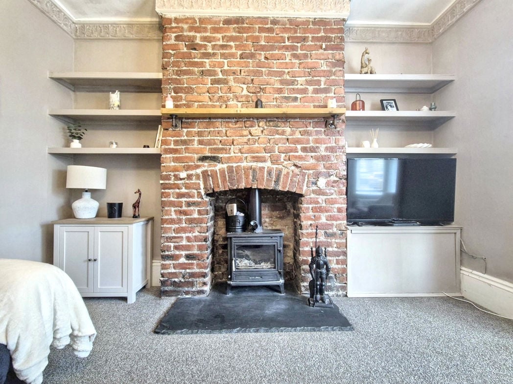 Property image 7 of 25