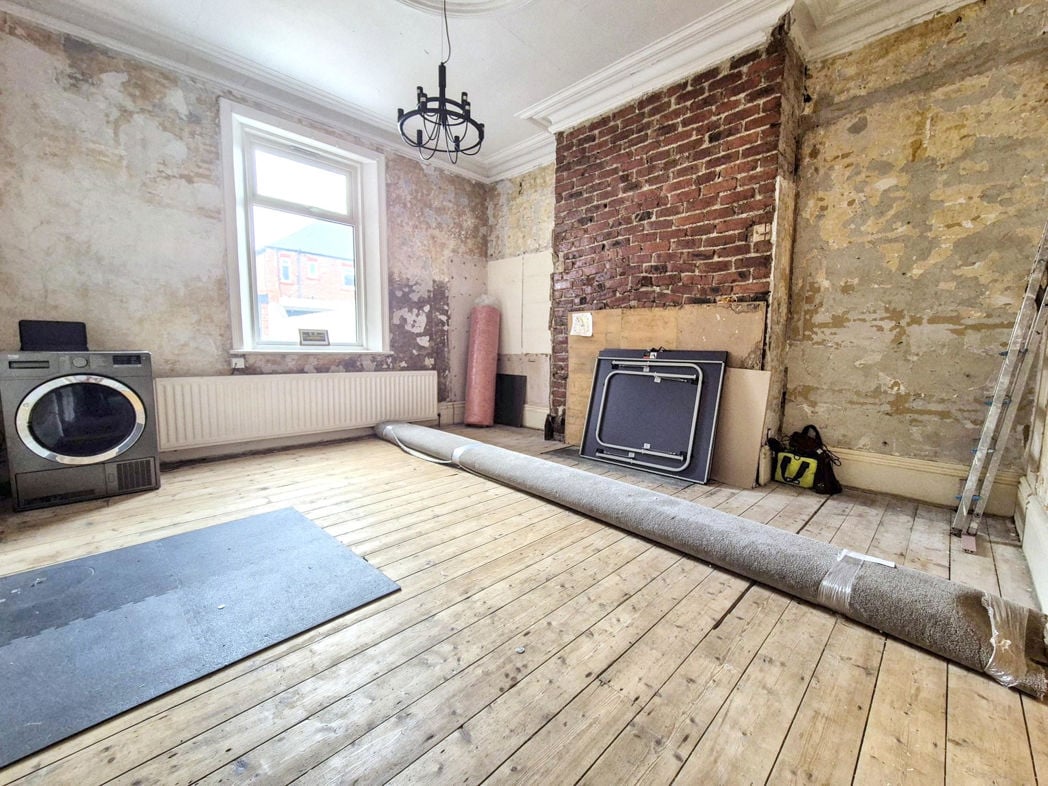 Property image 8 of 25
