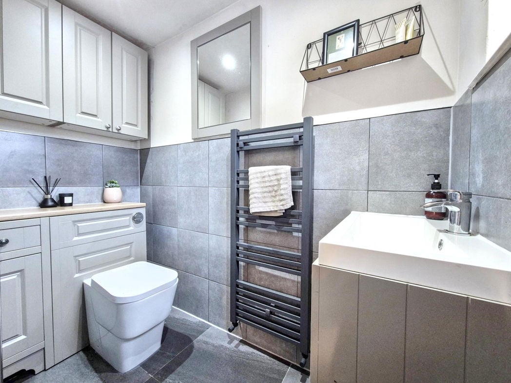 Property image 13 of 25