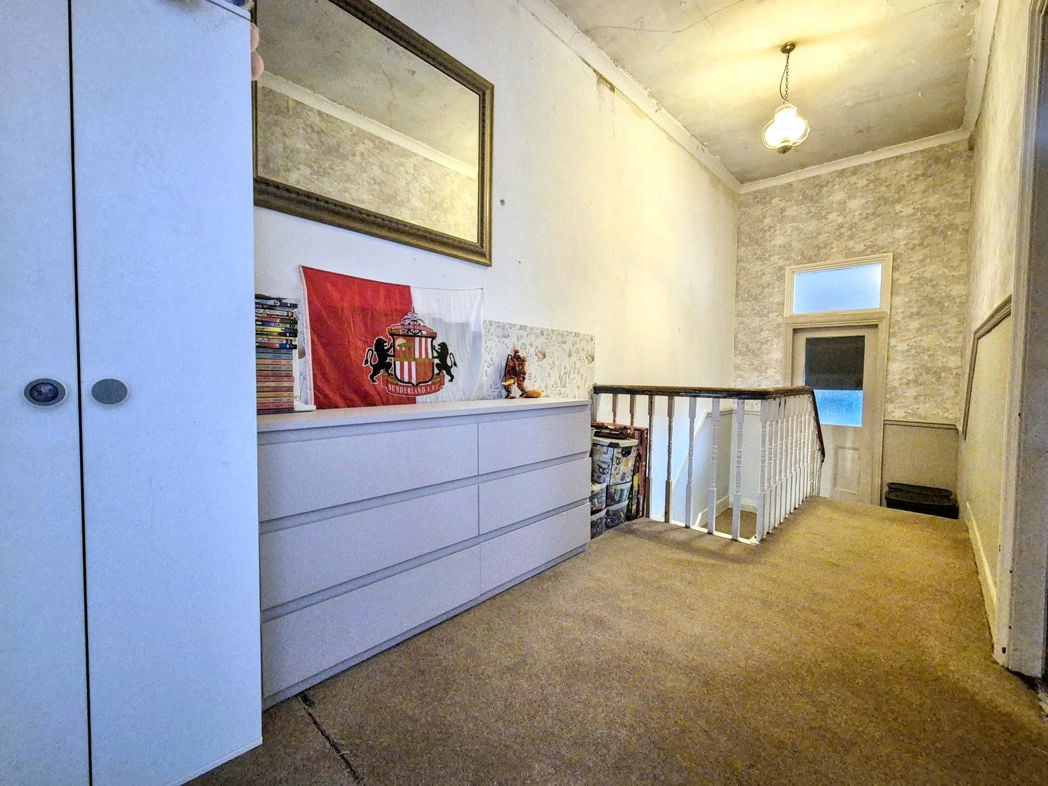 Property image 14 of 25