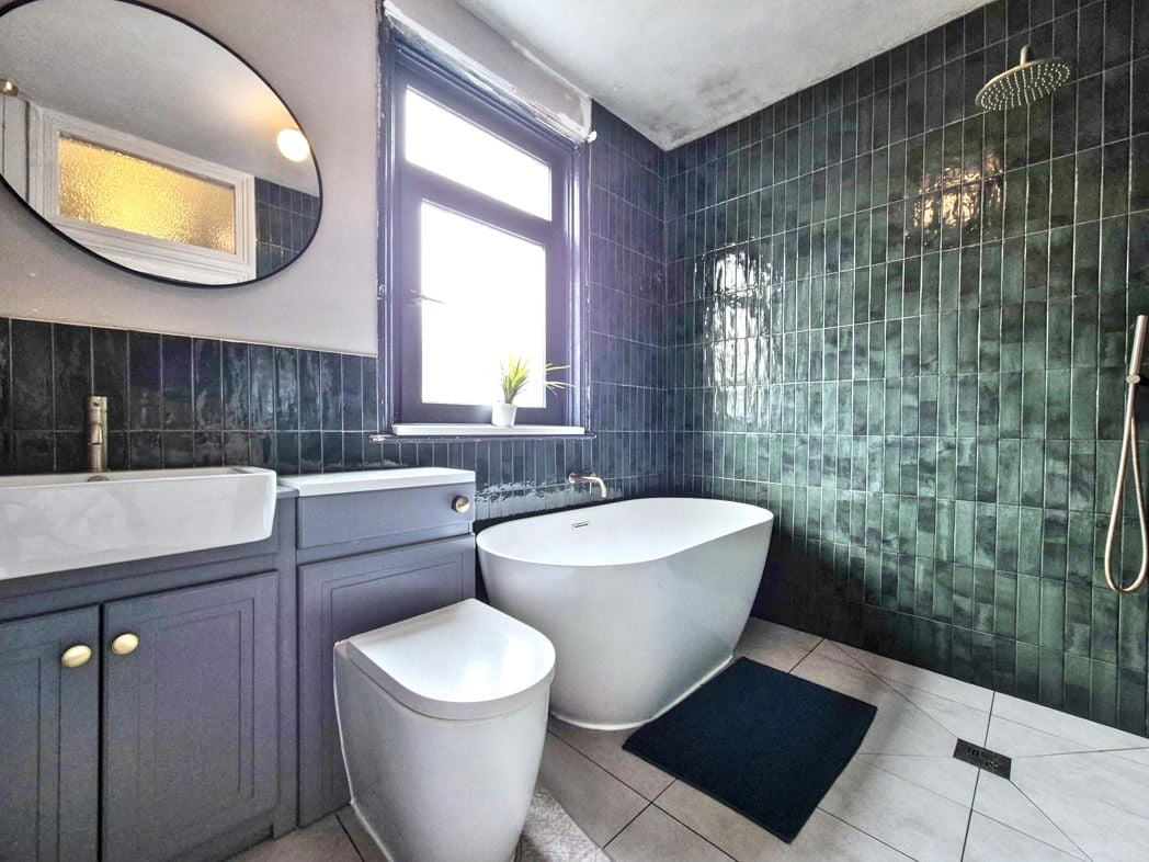 Property image 22 of 25