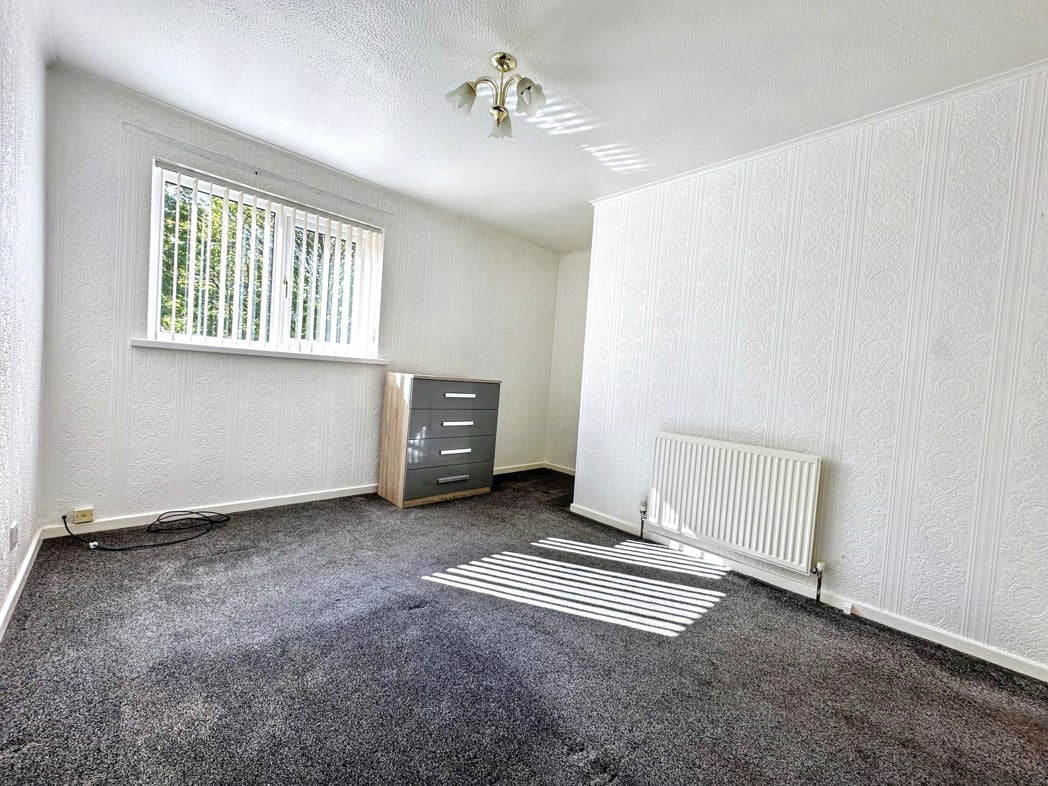 Property image 8 of 14