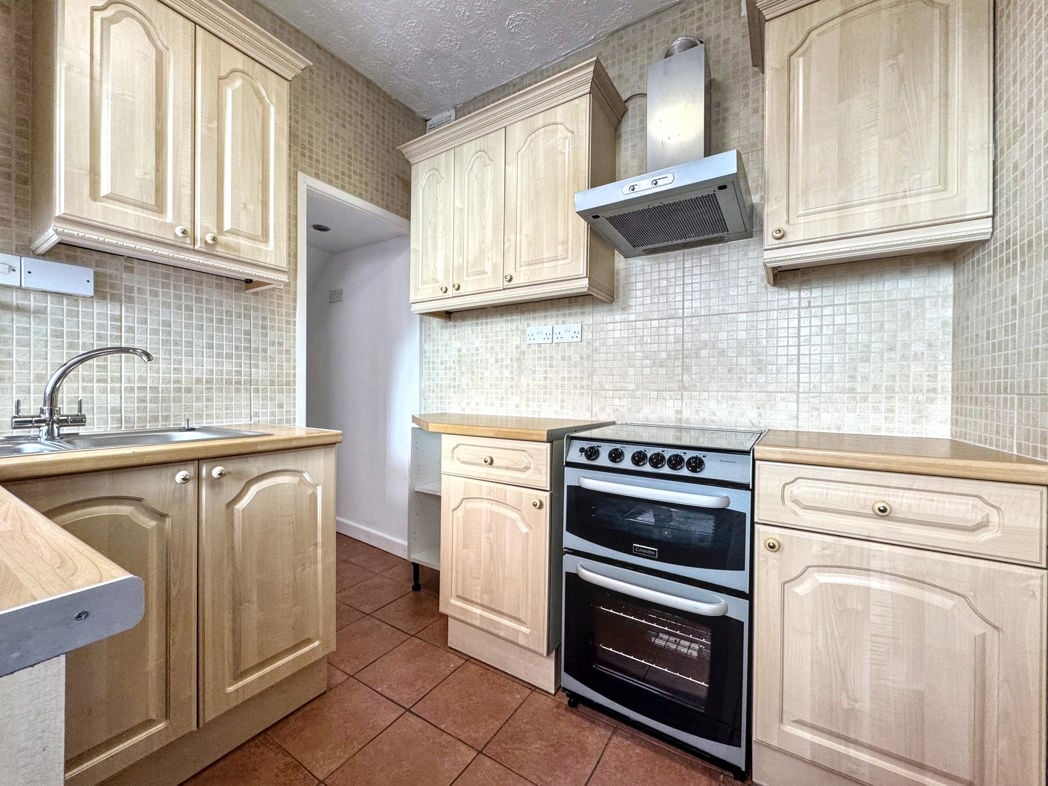 Property image 12 of 18