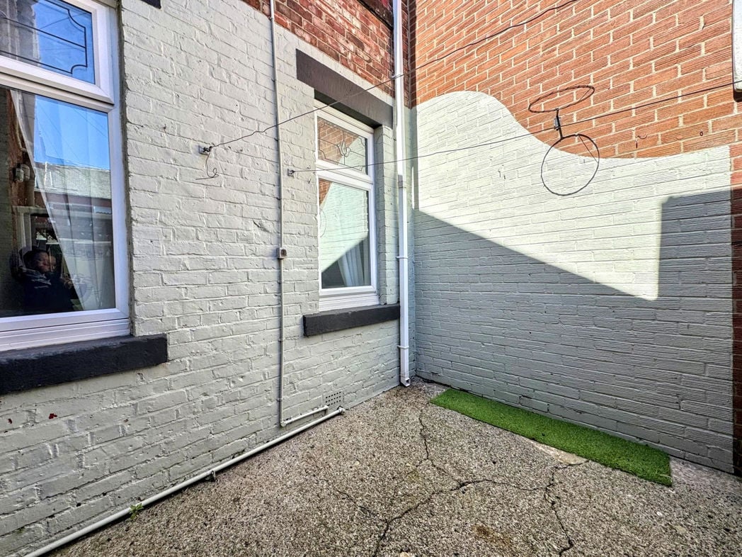 Property image 17 of 18