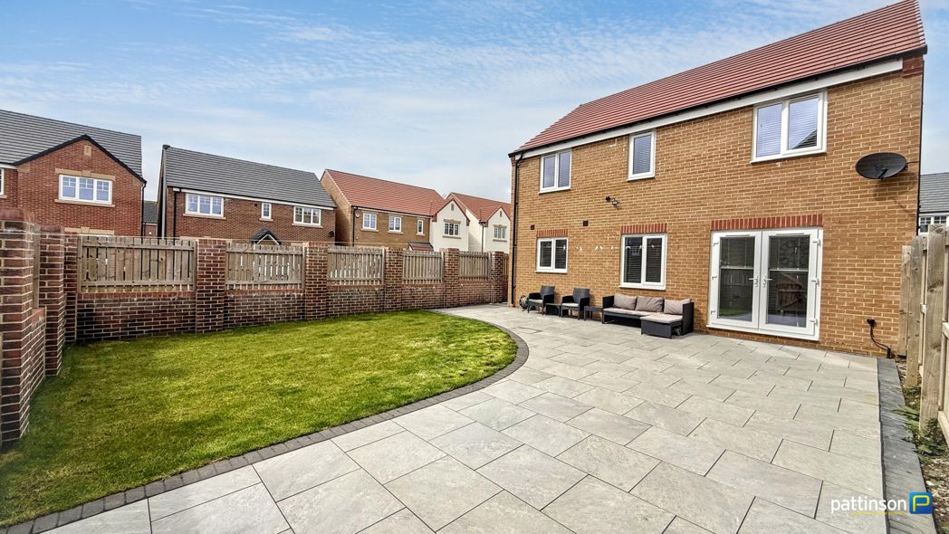 Property image 36 of 43