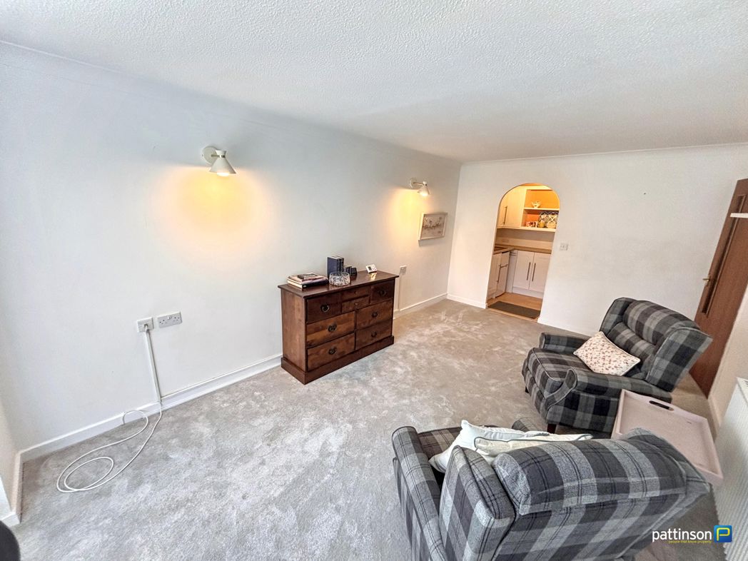 Property image 5 of 12