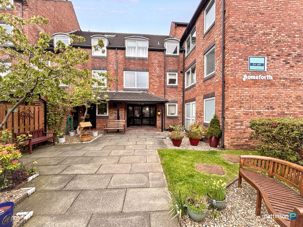 Property image 1 of 12