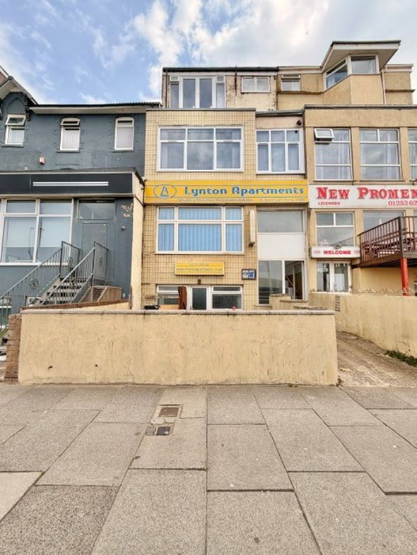 Property image 1 of 23
