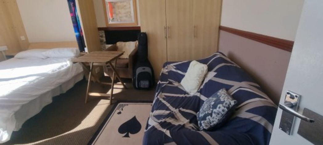 Property image 17 of 23