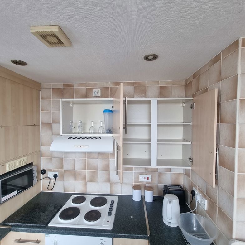 Property image 4 of 15