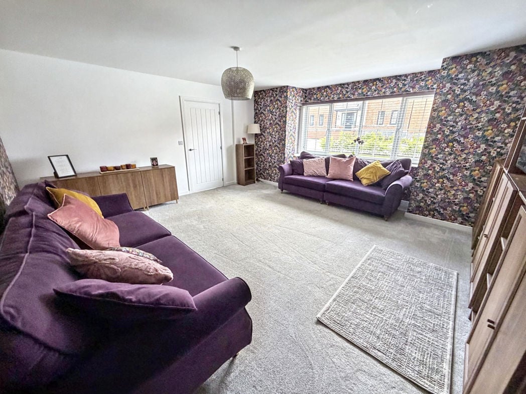 Property image 7 of 42