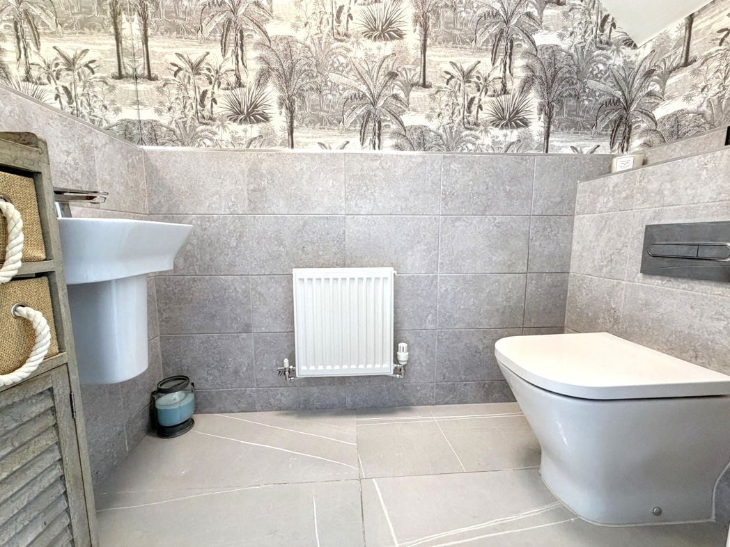 Property image 18 of 42