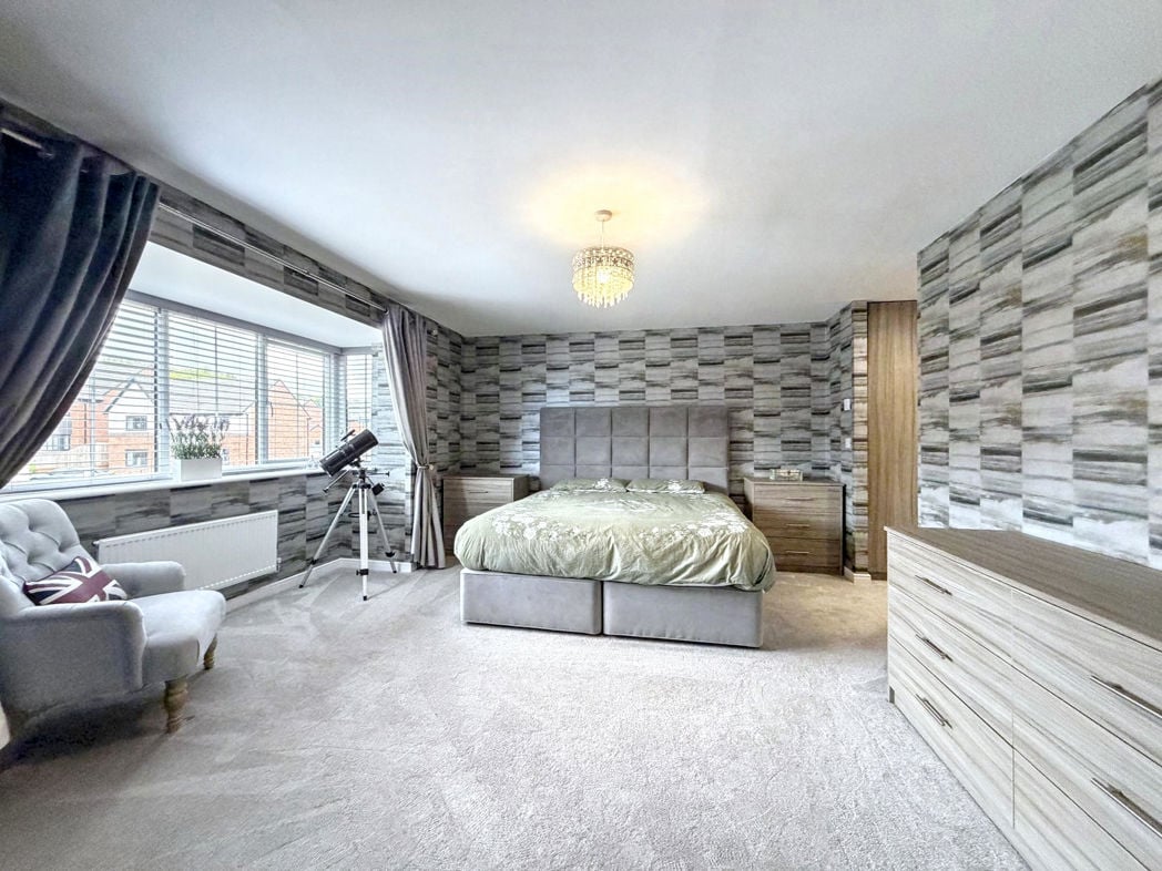 Property image 21 of 42