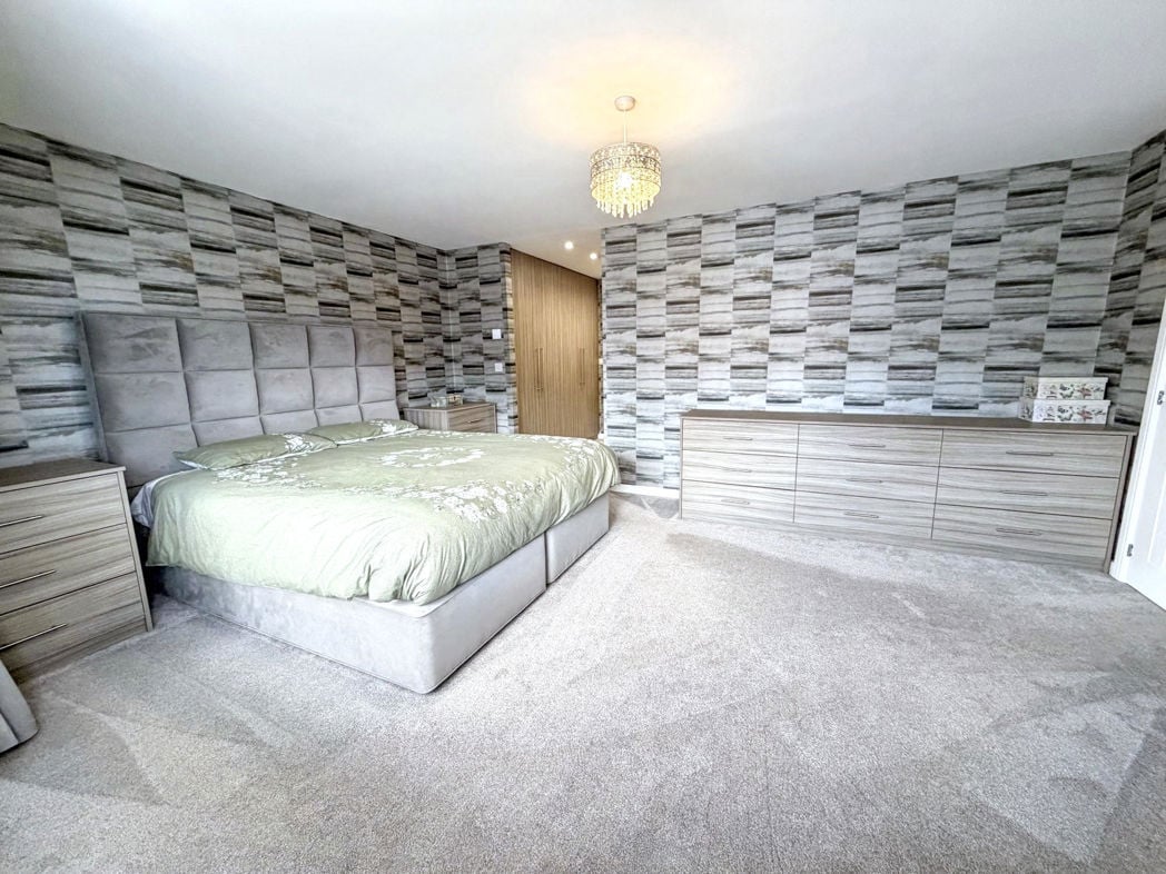 Property image 22 of 42
