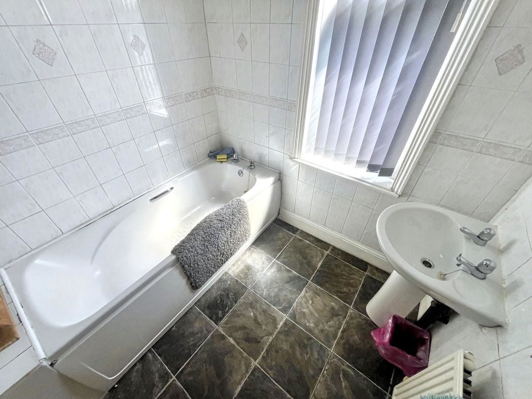 Property image 7 of 10
