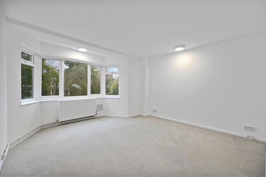Property image 7 of 12