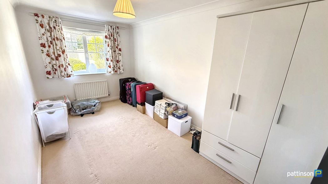 Property image 23 of 42