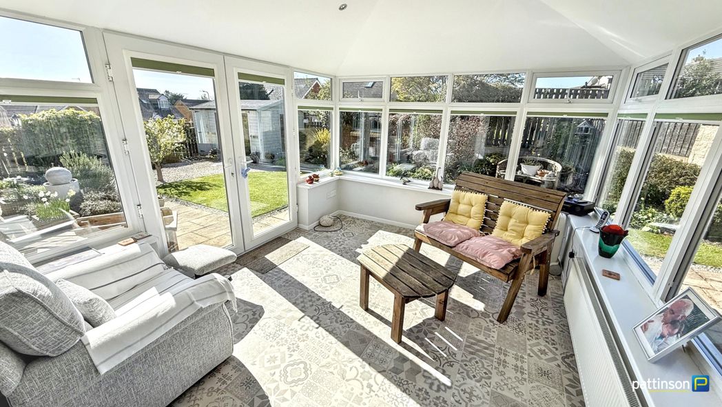 Property image 10 of 42
