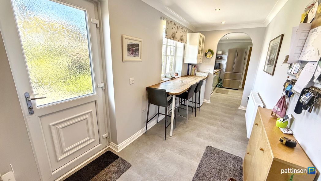 Property image 16 of 42