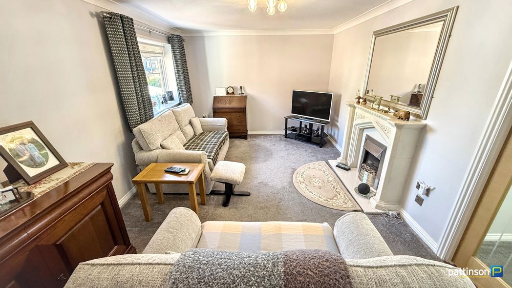Property image 7 of 42