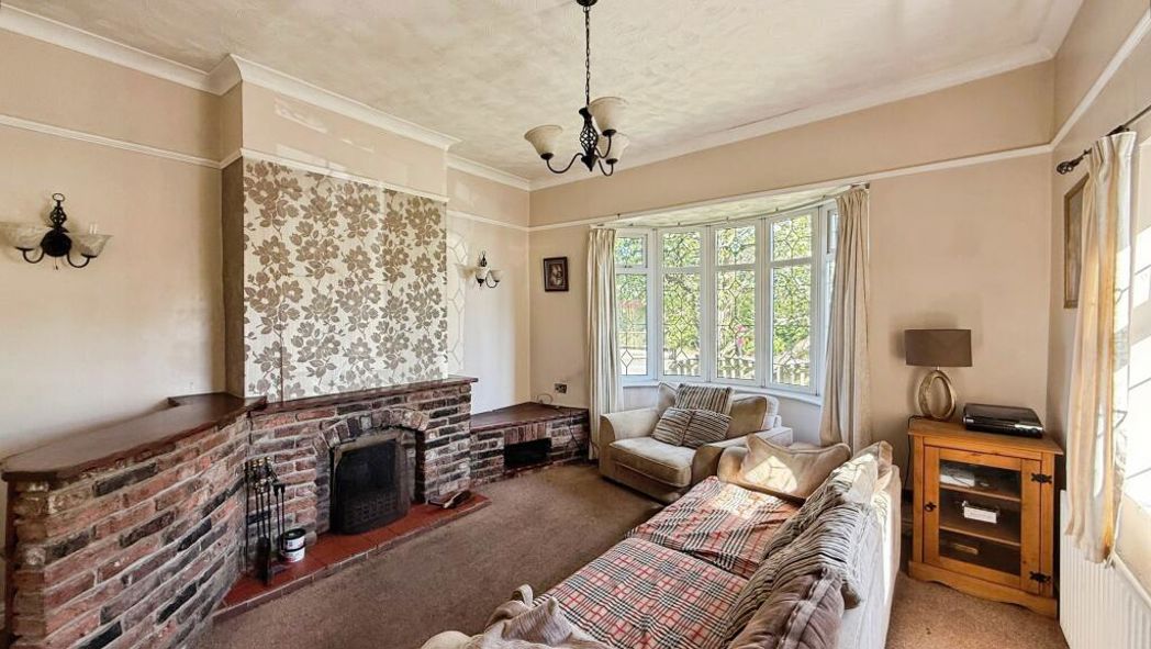 Property image 3 of 13