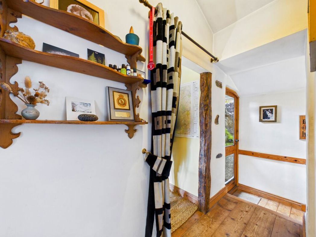 Property image 13 of 30