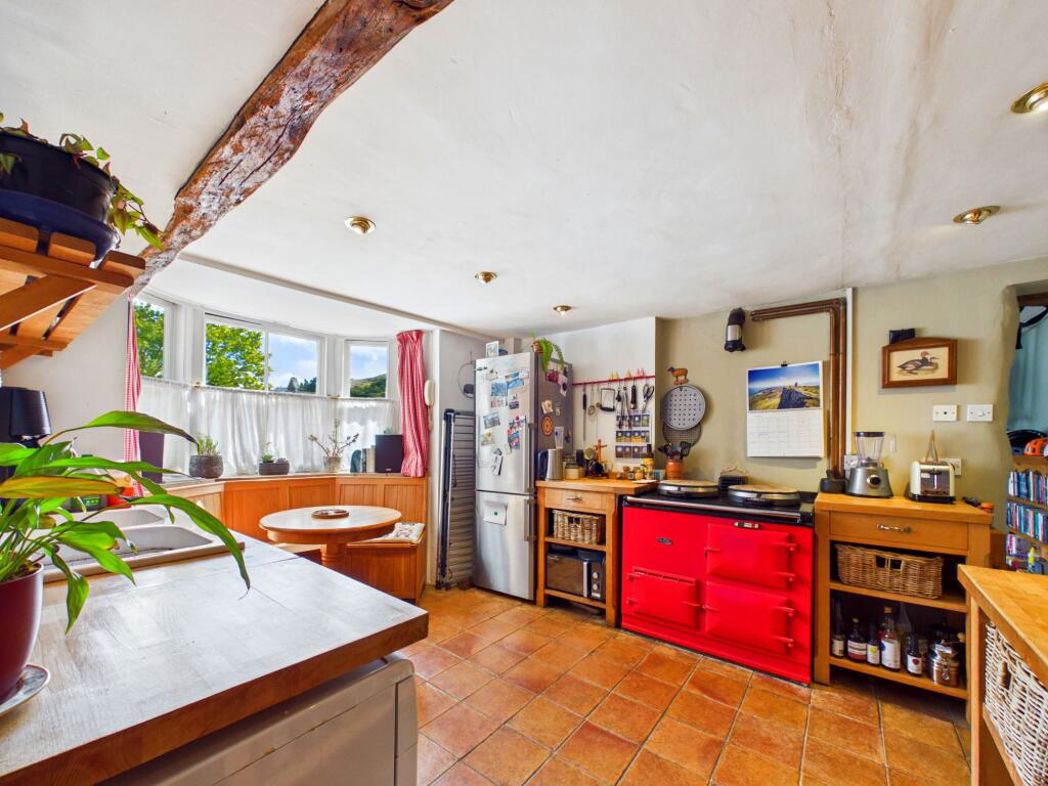 Property image 5 of 30