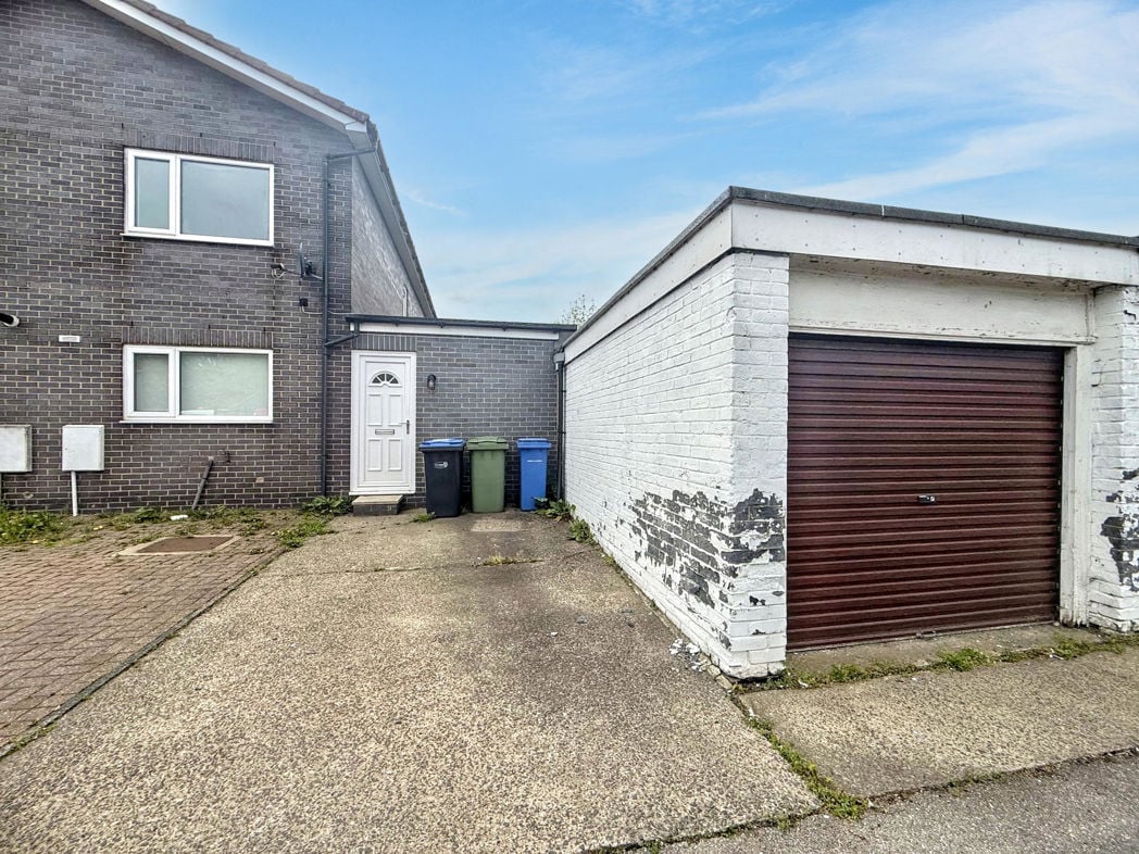 Property image 15 of 16
