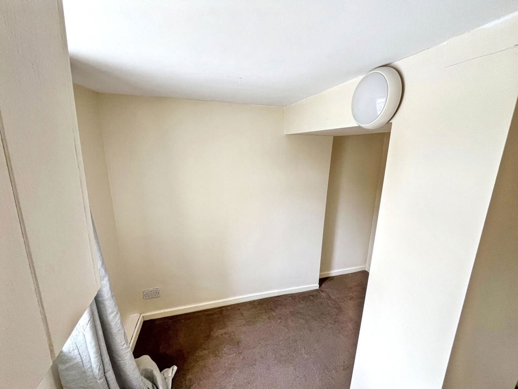 Property image 7 of 7