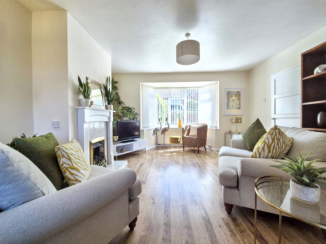 Property image 2 of 23