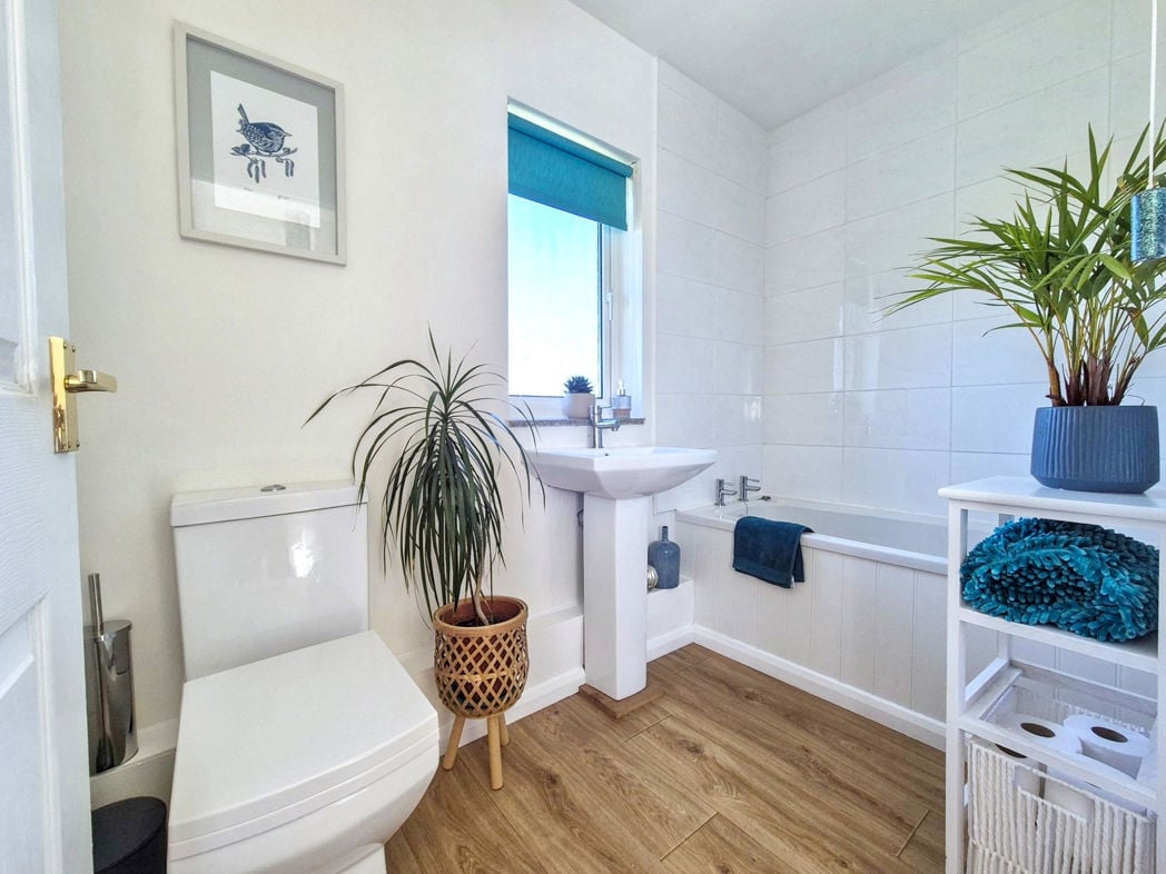 Property image 17 of 23