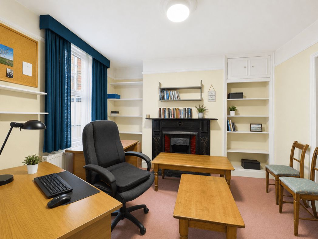 Property image 4 of 10