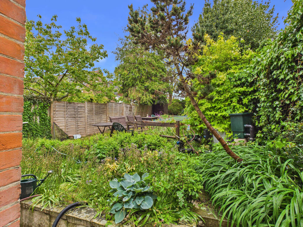 Property image 10 of 10