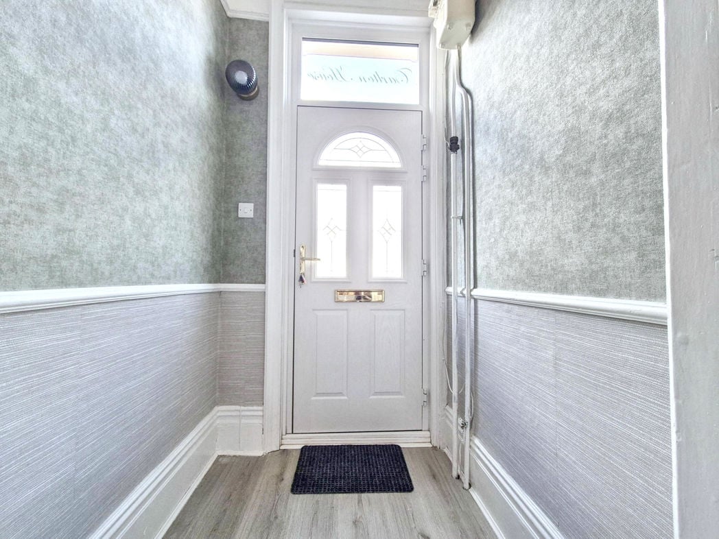 Property image 4 of 25
