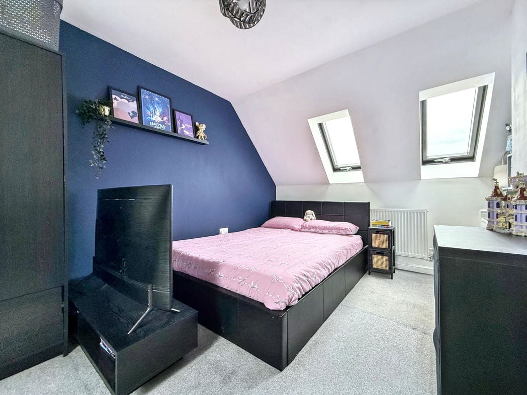 Property image 13 of 22