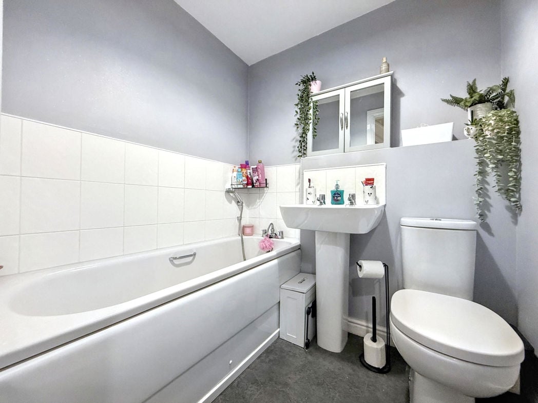 Property image 18 of 22